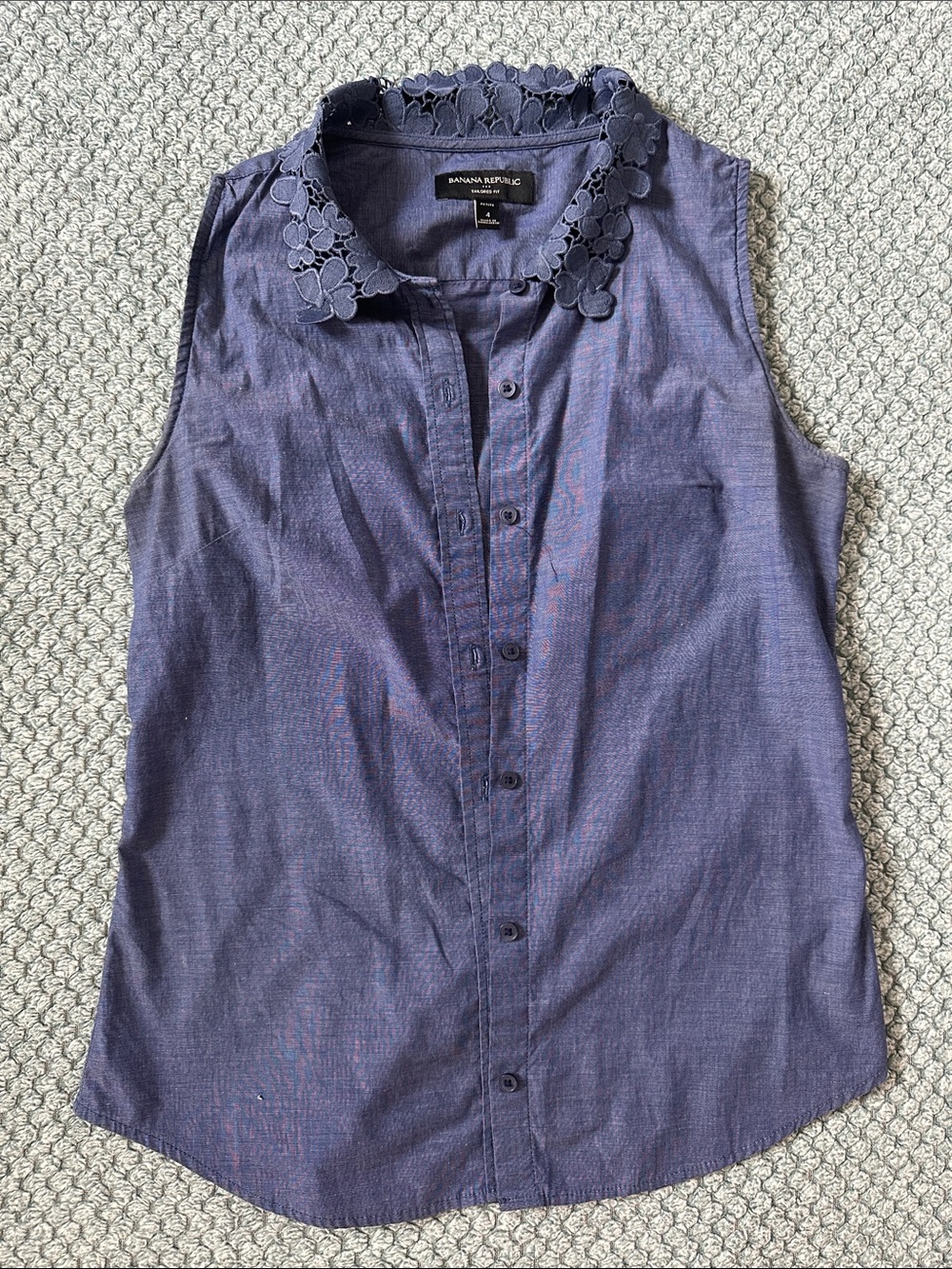 Banana Republic Navy Sleeveless Button-Front Shirt with Floral Cutwork Collar